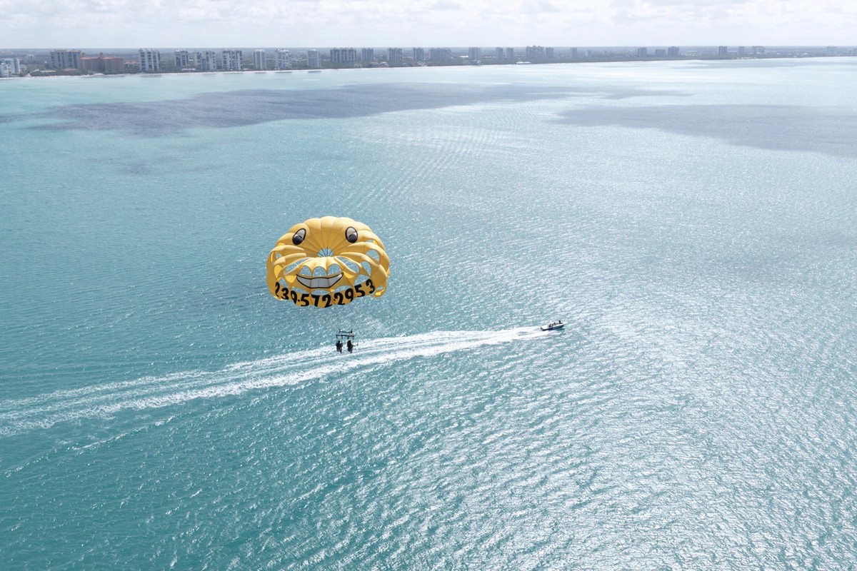 Parasail Adventure over the Gulf of Mexico
